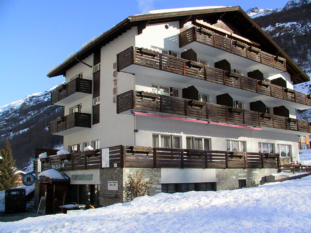 B&B Matterhorn Golf Randa Exterior foto